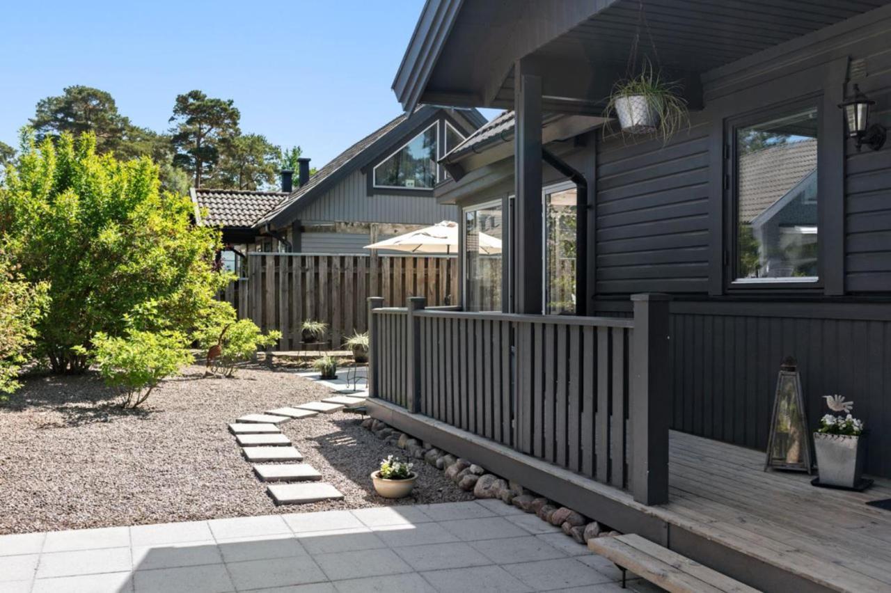 Charming 2-Floor House By The Sea In Ahus Sweden Βίλα Εξωτερικό φωτογραφία
