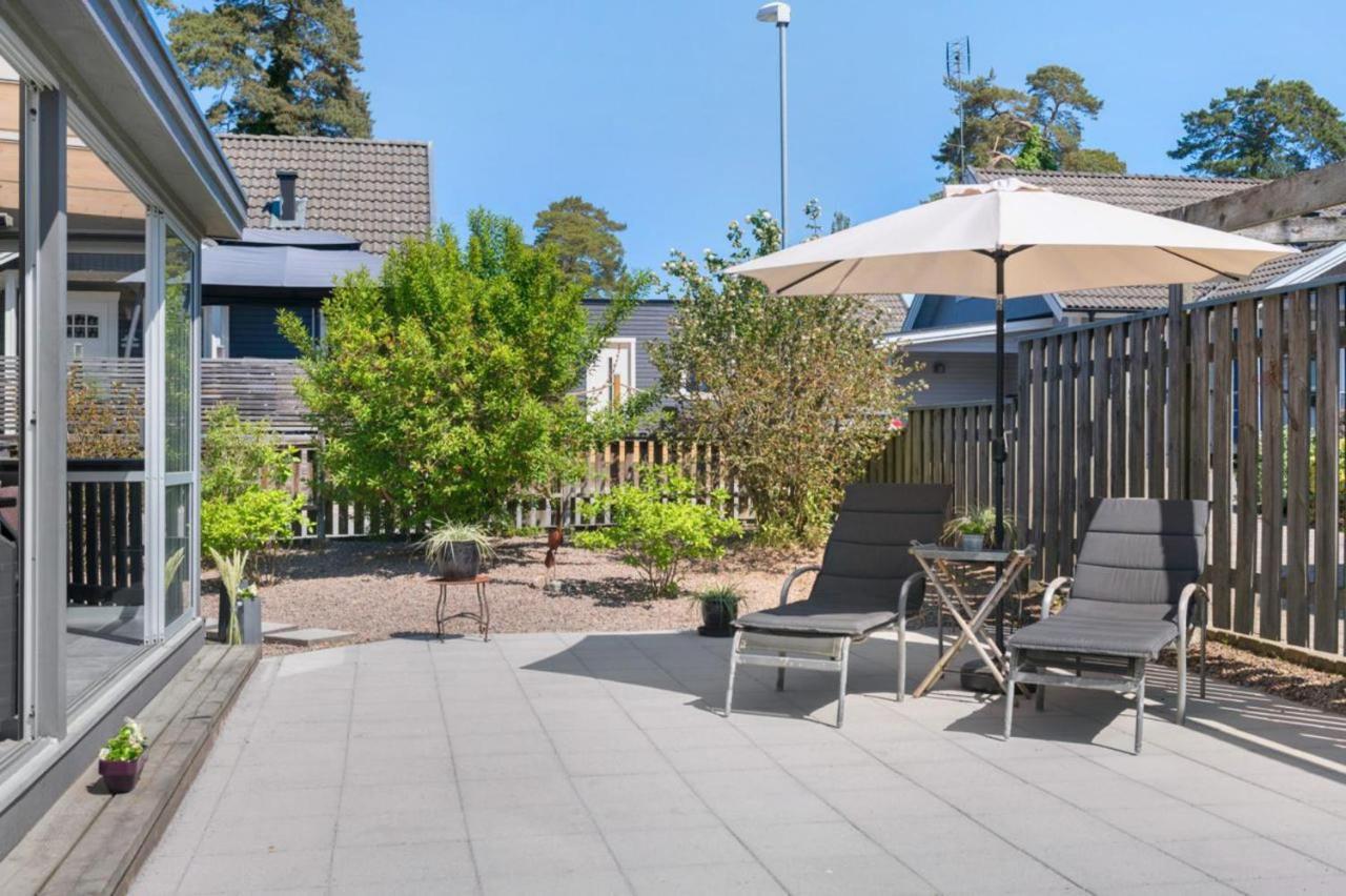 Charming 2-Floor House By The Sea In Ahus Sweden Βίλα Εξωτερικό φωτογραφία